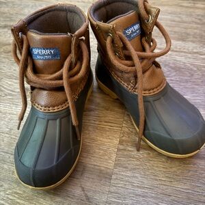 Sperry Brown and Black Boots Waterproof Ankle-High